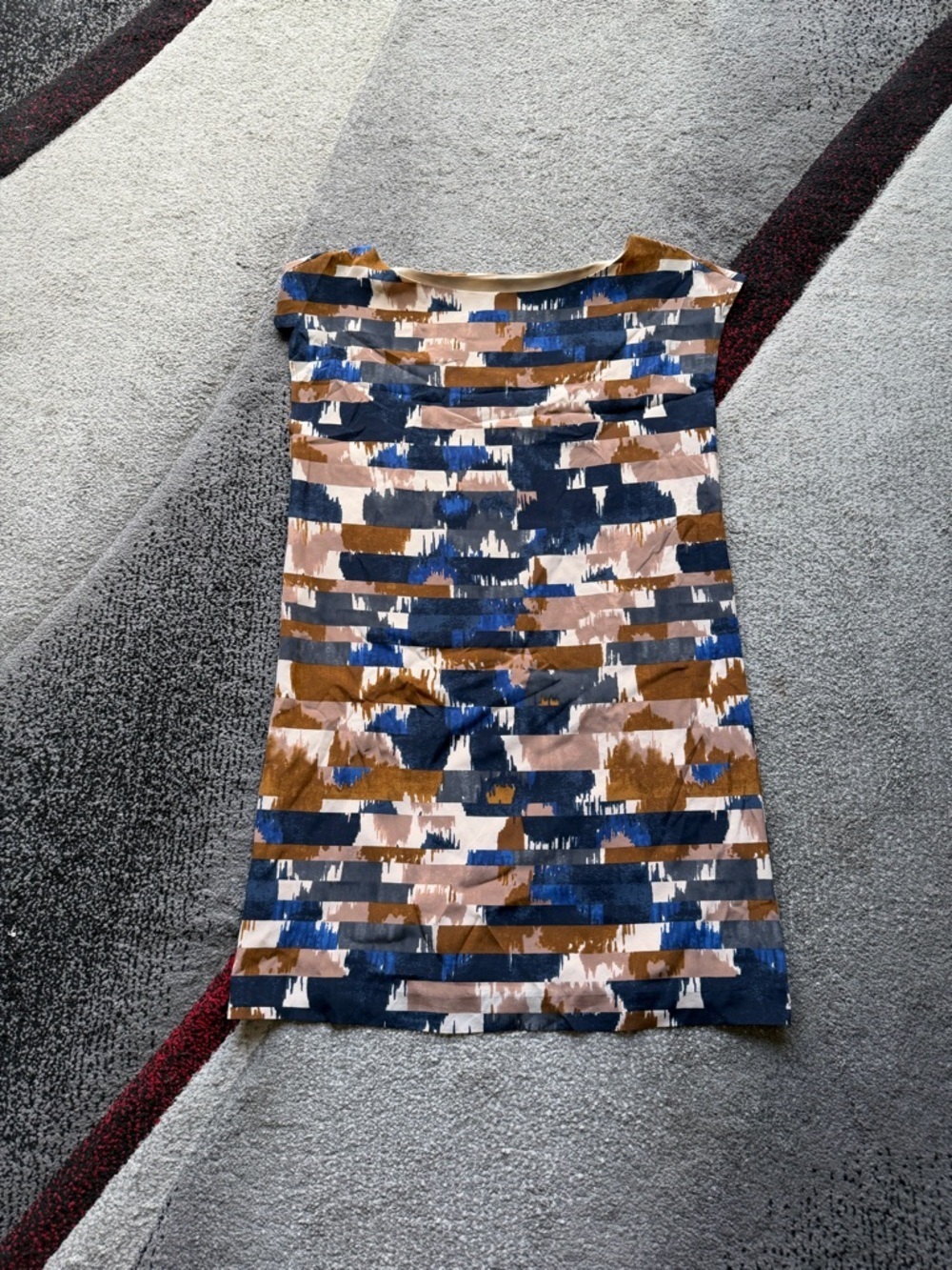 Club Monaco Abstract Print Silk Sleeveless Shift Dress